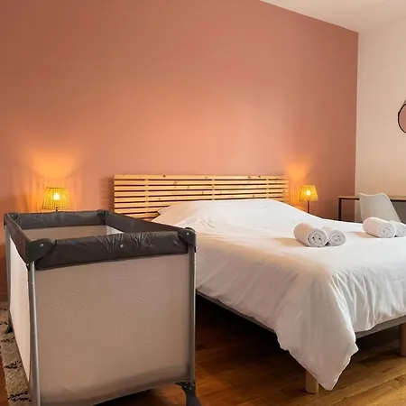Goussiez, 3 Bedrooms, Spacious, Netflix Appartement Reims